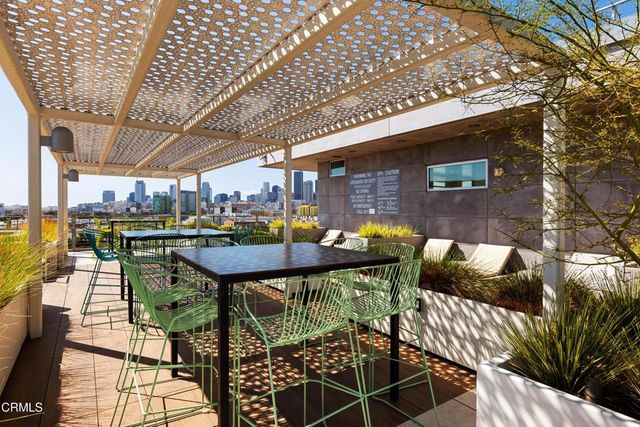 527 Molino Street 110, Los Angeles, CA 90013