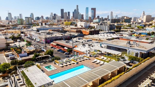 527 Molino Street 110, Los Angeles, CA 90013