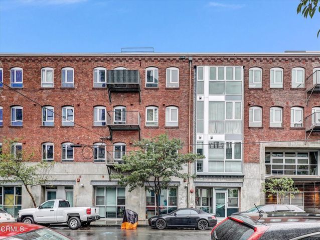 527 Molino Street 110, Los Angeles, CA 90013