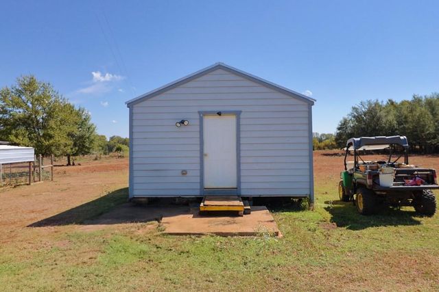 3995 COUNTY ROAD 405, Lexington, TX 78947