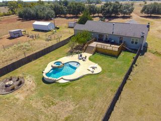 3995 COUNTY ROAD 405, Lexington, TX 78947