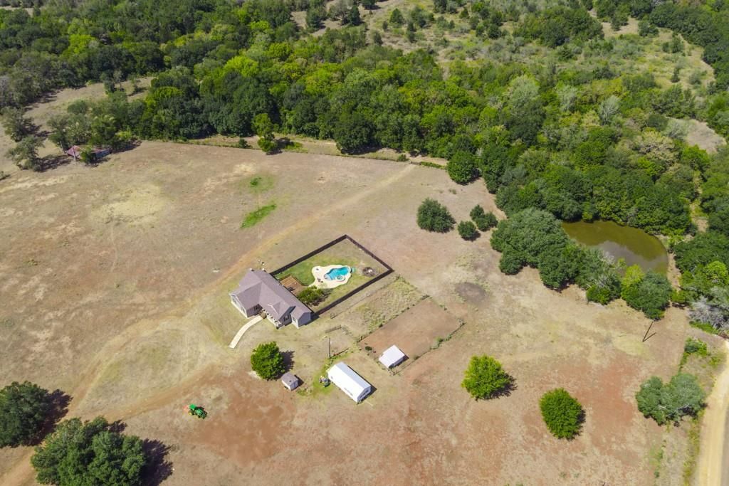 3995 COUNTY ROAD 405, Lexington, TX 78947