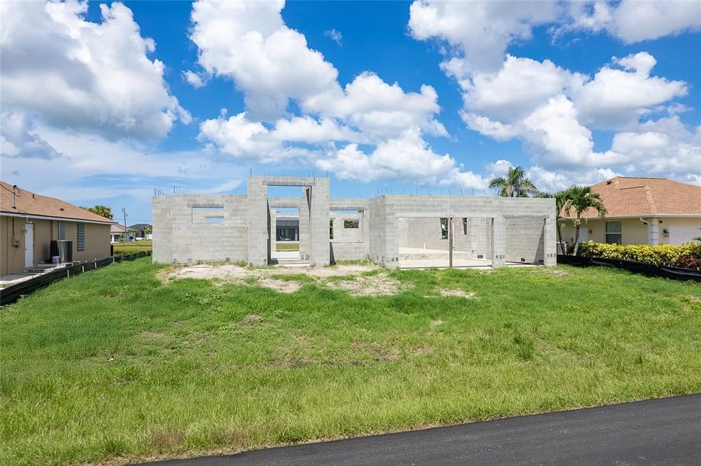 191 TOURNAMENT ROAD, Rotonda West, FL 33947