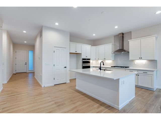 434 Buckskin Rd, Berthoud, CO 80513