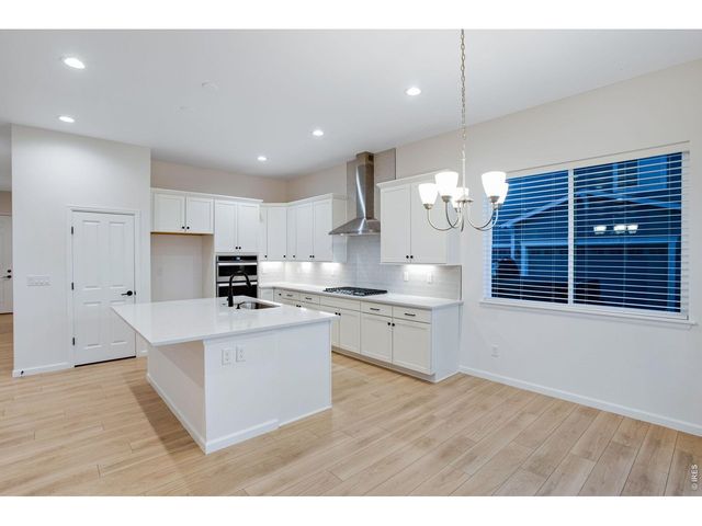 434 Buckskin Rd, Berthoud, CO 80513