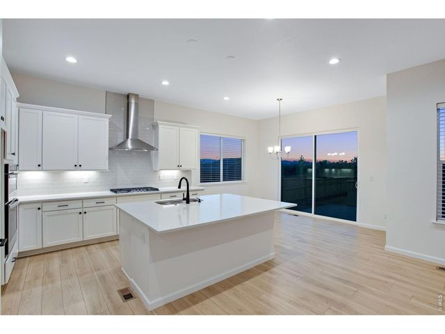 434 Buckskin Rd, Berthoud, CO 80513