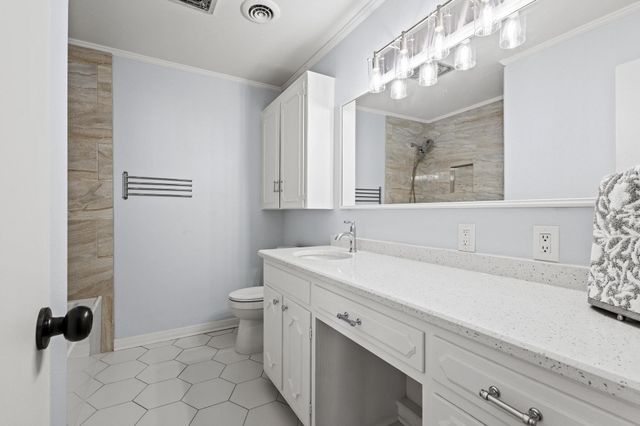 824 S Lillis Lane, Denison, TX 75020