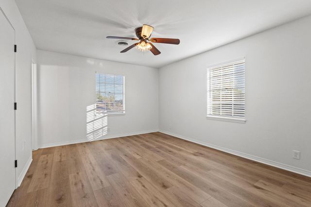 824 S Lillis Lane, Denison, TX 75020