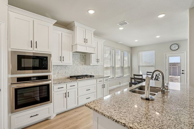 1309 Foxtails Court, Godley, TX 76044