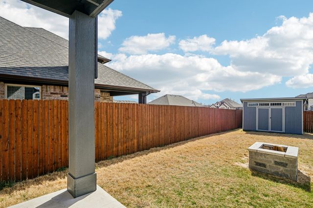 1309 Foxtails Court, Godley, TX 76044