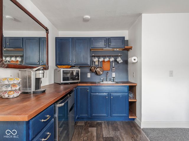 1218 Central Avenue, Indianapolis, IN 46202