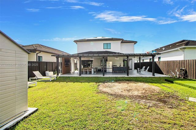 14671 SW 20th St, Miami, FL 33175