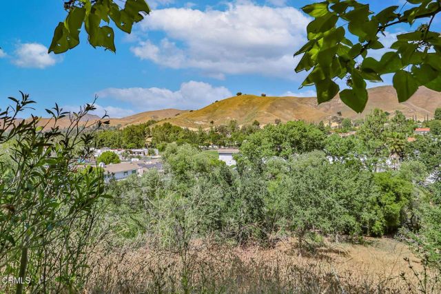 5738 Skyview Way F, Agoura Hills, CA 91301
