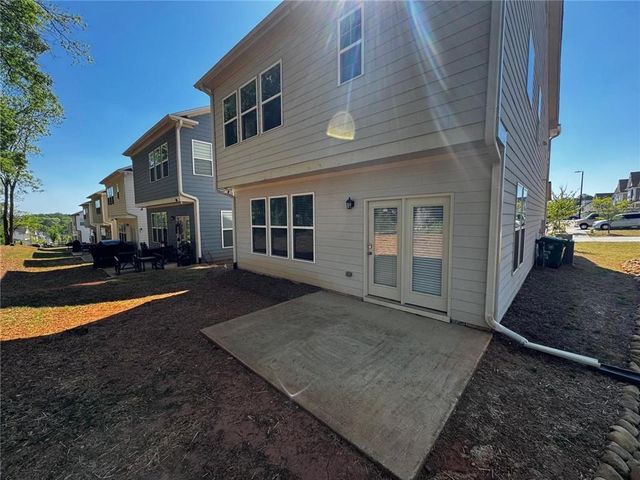 3385 Park Pointe Circle, Scottdale, GA 30079