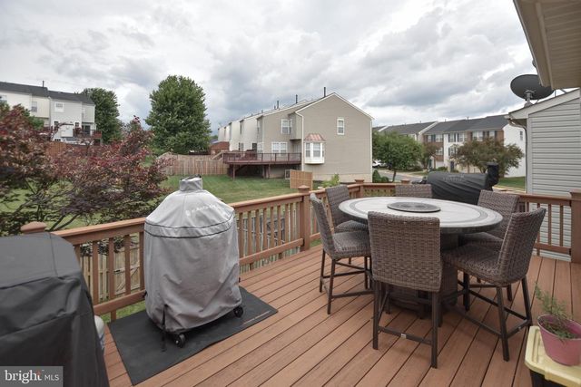 109 SHIRLEY SQ SE, Leesburg, VA 20175