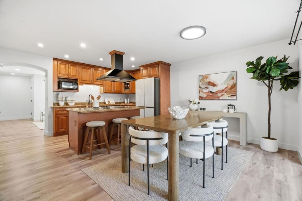 Image 10 of property listing at 658 Picasso Terrace, Sunnyvale, CA 94087