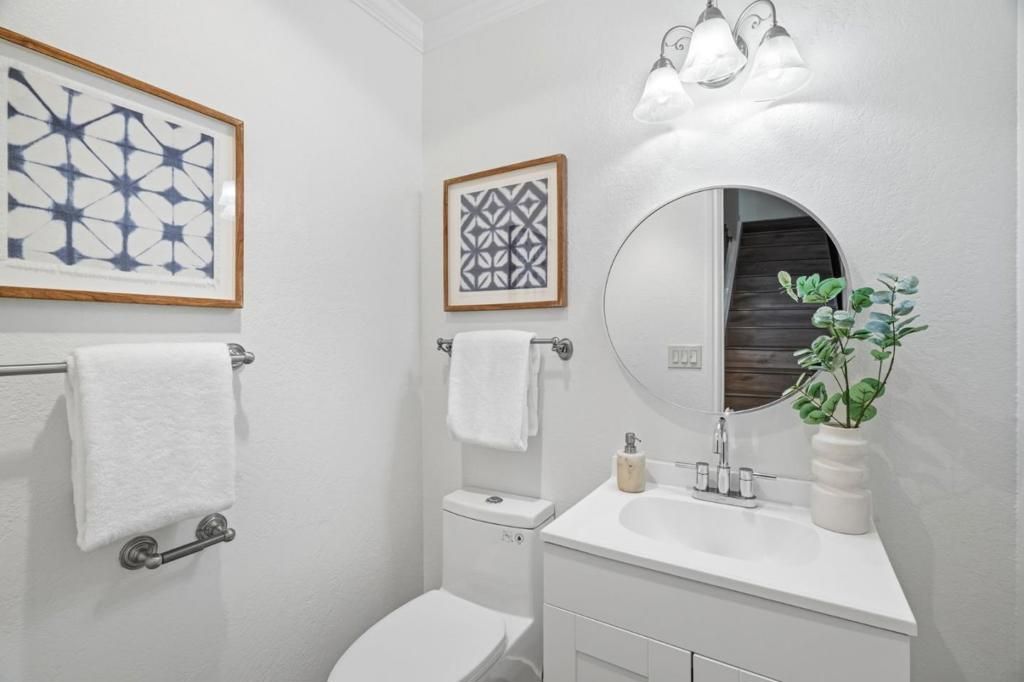 Image 12 of property listing at 658 Picasso Terrace, Sunnyvale, CA 94087