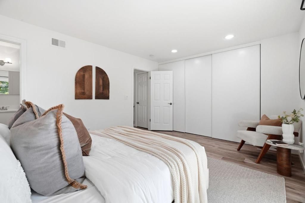 Image 17 of property listing at 658 Picasso Terrace, Sunnyvale, CA 94087