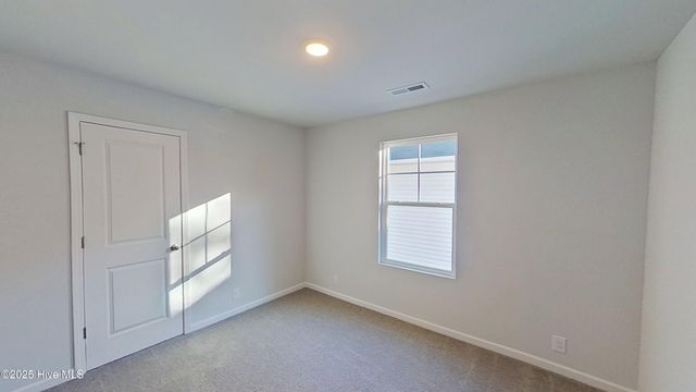 460 Maides Avenue, Wilmington, NC 28405