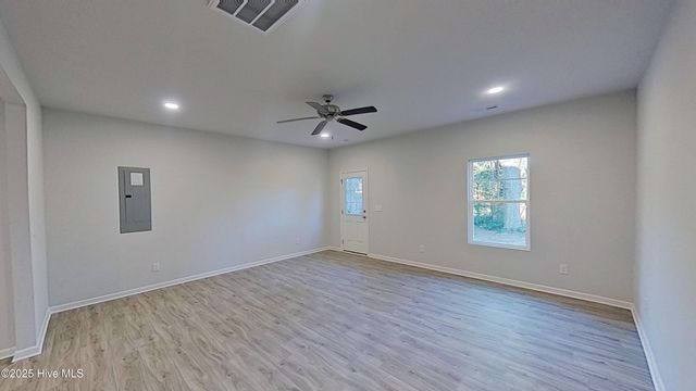 460 Maides Avenue, Wilmington, NC 28405