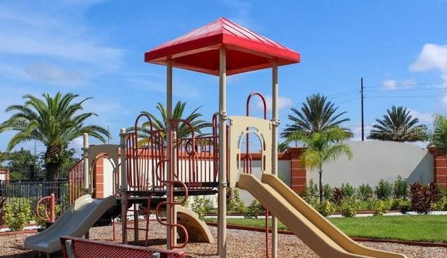 446 SUMMER PLACE LOOP, Clermont, FL 34714