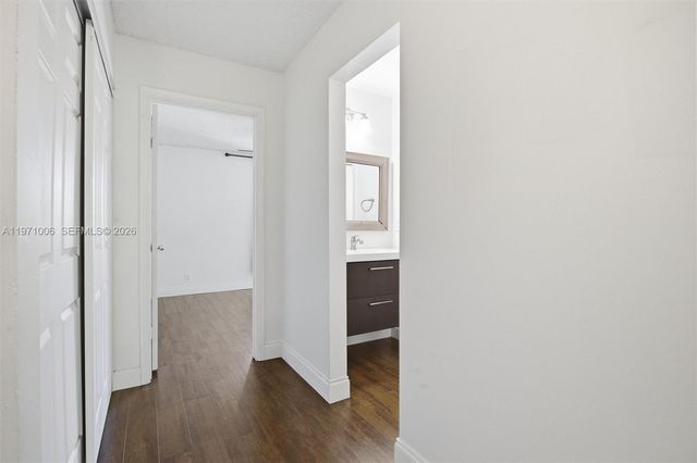 2950 NW 106th Ave 8, Sunrise, FL 33322