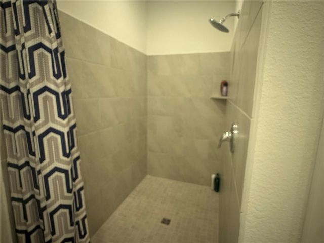 10105 Cabo Del Sol Drive, Cleveland, TX 77327