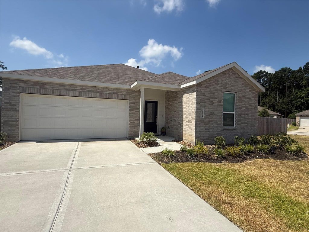 10105 Cabo Del Sol Drive, Cleveland, TX 77327