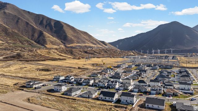 762 W POWDERWOOD LN, Mapleton, UT 84664