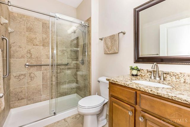 8703 Park Place Circle, West Chester, OH 45069