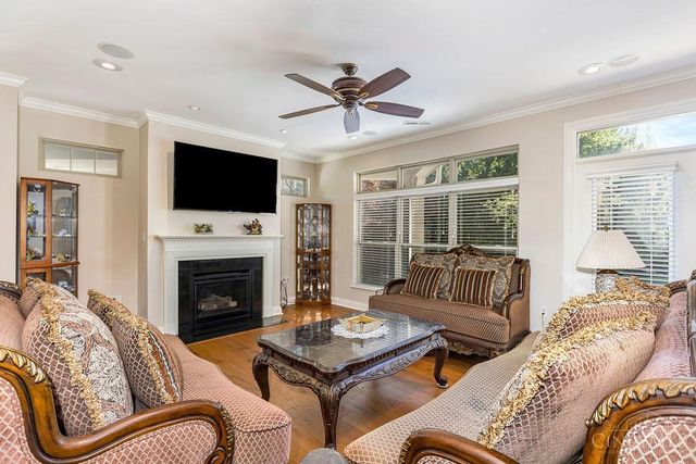 8703 Park Place Circle, West Chester, OH 45069