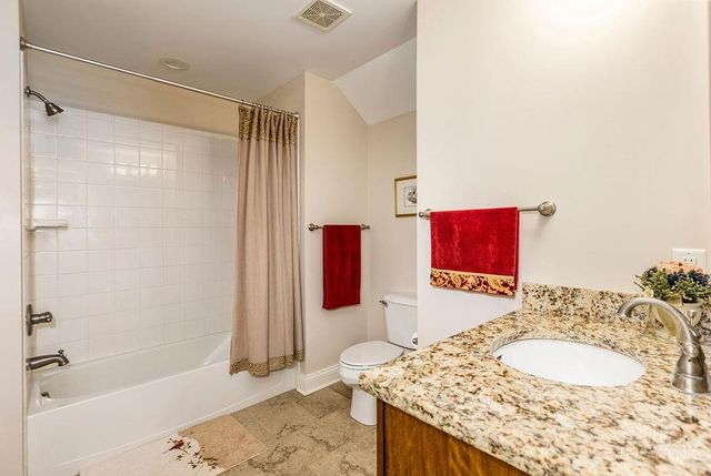 8703 Park Place Circle, West Chester, OH 45069