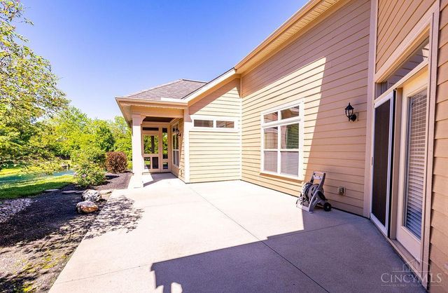 8703 Park Place Circle, West Chester, OH 45069