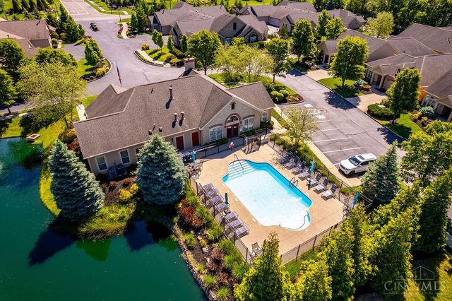 8703 Park Place Circle, West Chester, OH 45069