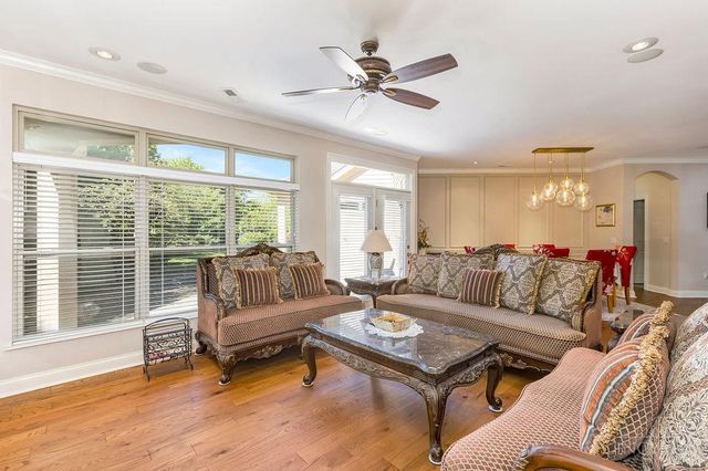 8703 Park Place Circle, West Chester, OH 45069