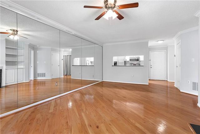 3655 Habersham Road NE 315, Atlanta, GA 30305
