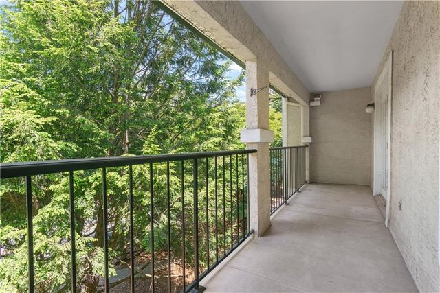 3655 Habersham Road NE 315, Atlanta, GA 30305