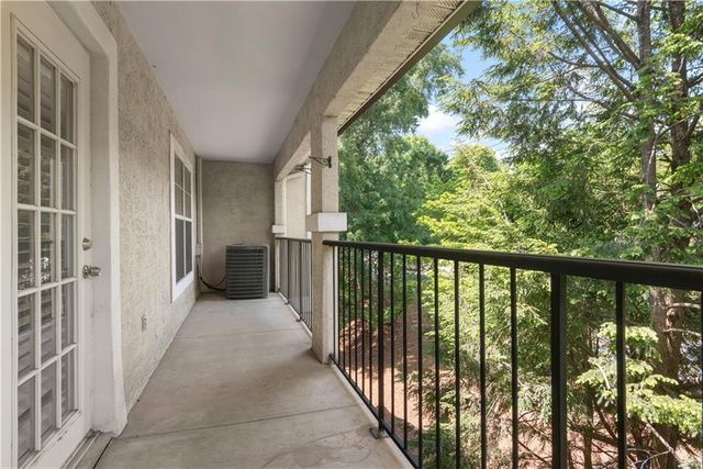 3655 Habersham Road NE 315, Atlanta, GA 30305