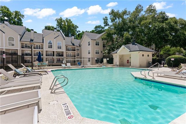 3655 Habersham Road NE 315, Atlanta, GA 30305