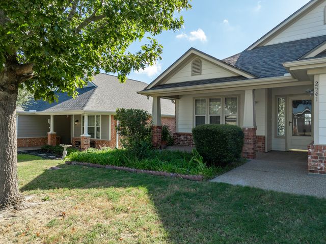 2541 Massey Lane, Robinson, TX 76706