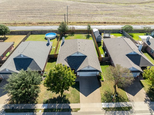 2541 Massey Lane, Robinson, TX 76706