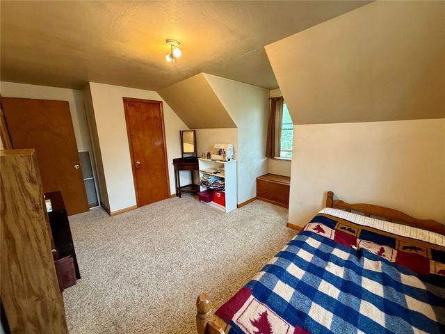 1842 4th Avenue, Grinnell, IA 50112