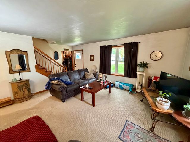 1842 4th Avenue, Grinnell, IA 50112