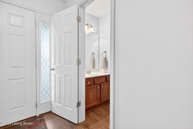 16707 Summit Vista Way, Louisville, KY 40245