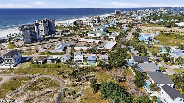 114 Lovers LN, Fort Myers Beach, FL 33931