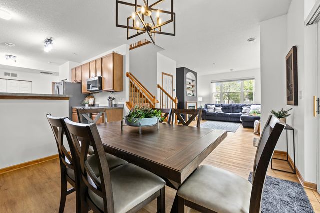 5020 Holly Lane N 4, Plymouth, MN 55446