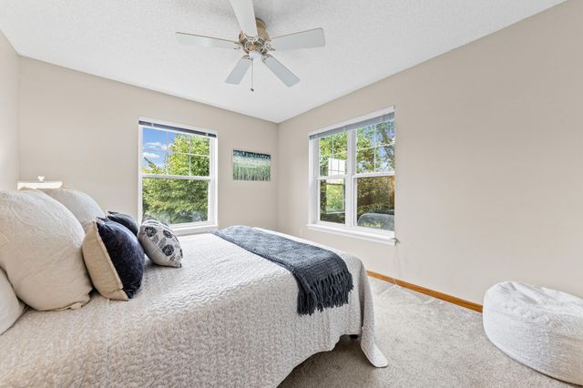 5020 Holly Lane N 4, Plymouth, MN 55446