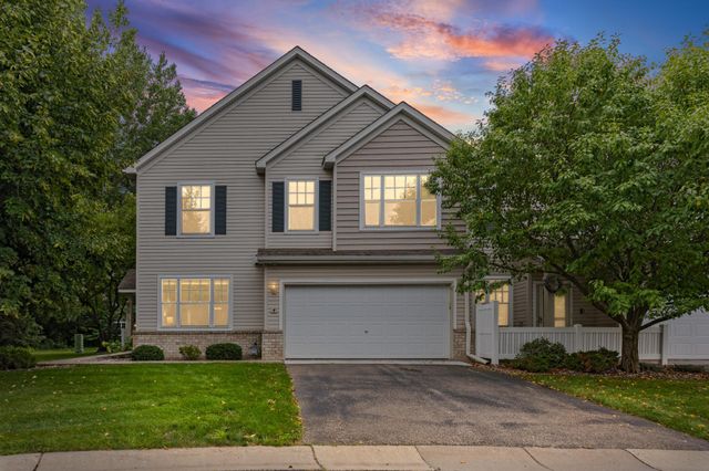 5020 Holly Lane N 4, Plymouth, MN 55446
