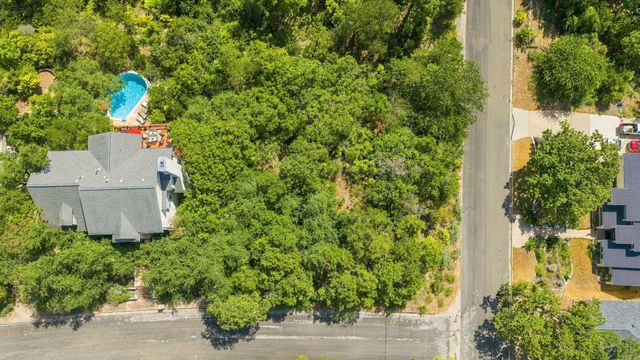 6401 Dry Cliff CV, Austin, TX 78731