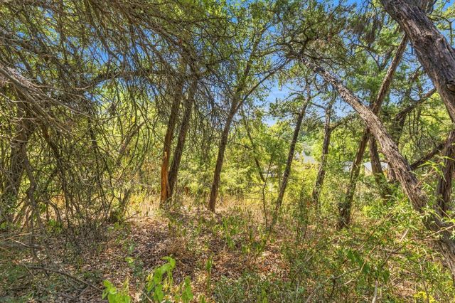 6401 Dry Cliff CV, Austin, TX 78731